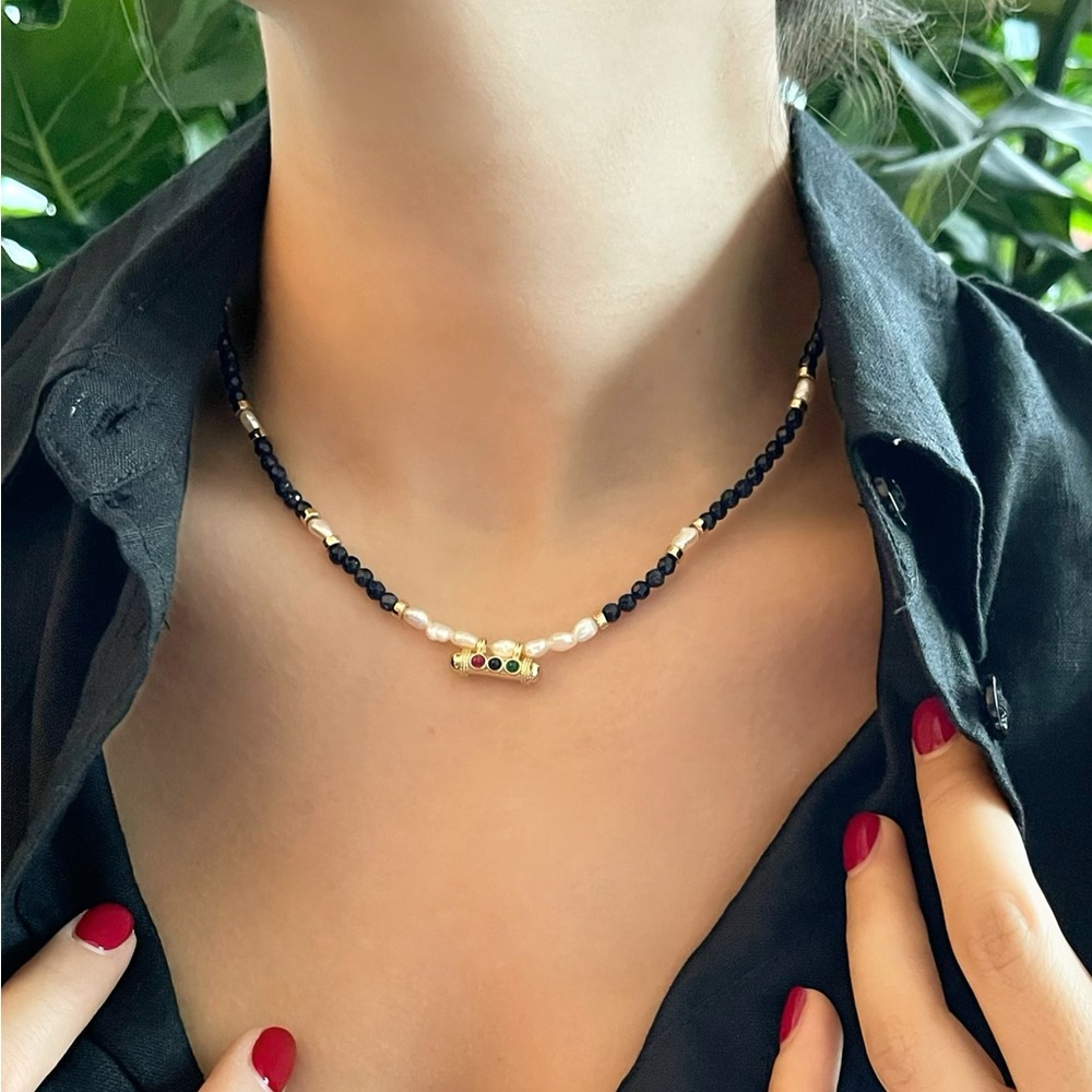 Beaded necklace